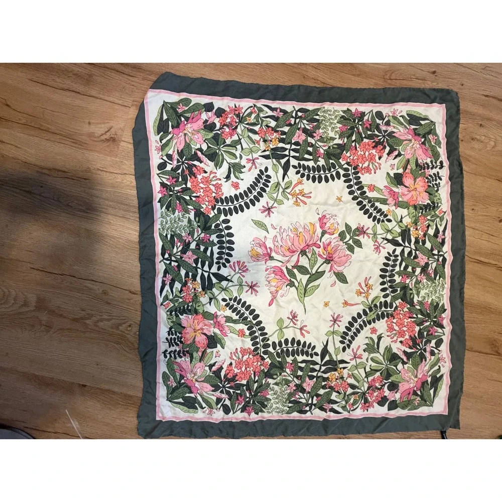 Vintage J.Crew Square Silk Scarf Green Pink Floral Botanical Print 32x34